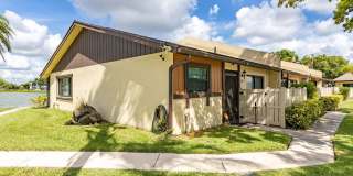 639 Banks Road Gallery 27