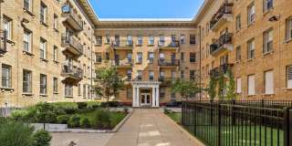 Beautiful One BR in Columbia Heights/Adams Morgan Gallery 1