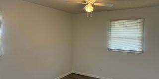 Spacious Updated 4 Bed 2 Bath with Garage Parking Gallery 11