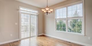 42451 MAGELLAN Square Gallery 18