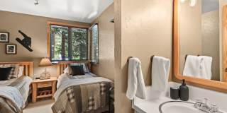 135 Carriage Way Gallery 11