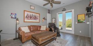 5861 E Cloud Road Gallery 41