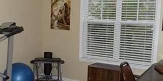 Room in 3 Bedroom Home at McGoogan Ln Gallery 21
