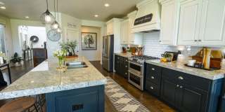 Fully Furnished 3 Bed Home For Rent! Ledges Community Gallery 1