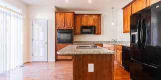 15675 WILLIAM BAYLISS Court Gallery 12