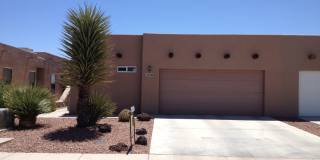 Nice townhome located off Foothills and Telshor. Gallery 1