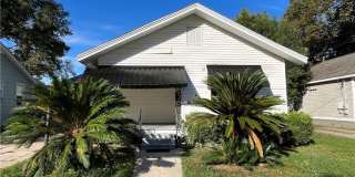 211 Hazel Street Gallery 1