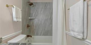 3765 Greenes Crossing Gallery 2