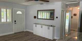Beautiful 2/2 with dock and boat access Gallery 34