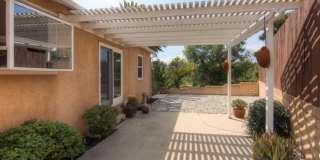 Lovley 3 bedroom 1 bath House, Fantastic views! Front and backyard Gallery 5