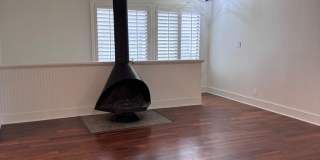 Agoura Hills Townhome | Upgraded + Private 2-Car Garage Gallery 5