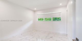 52 Camden Dr Gallery 17