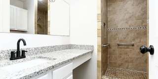 Single Story 3-Bedroom Home Gallery 14