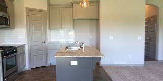 3 Bed | 2 Bath Home - Deer Creek Schools - Storm Shelter - Rockwell Village Addition Gallery 19