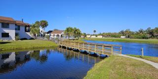 Annual Unfurnished 2nd Floor Condo at Summer Green Capri Isles with a Garage! Gallery 35
