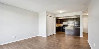Edgewater Apartments Gallery 15