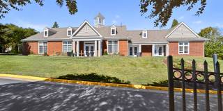 Brittany Commons Apartments Gallery 54