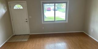 Available July 1st! 4-Bedroom, 1-Full Bathroom Home in Convenient Springdale Location Gallery 5