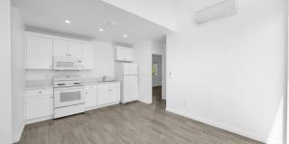 572 N Cambridge St Gallery 3