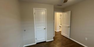 2133 Happer Street Gallery 12