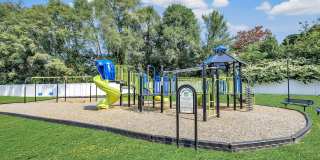Villa Square LLC Gallery 72