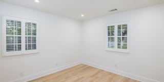 502 New Street Gallery 11