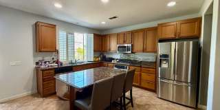 2297 Treetop Lane Gallery 2