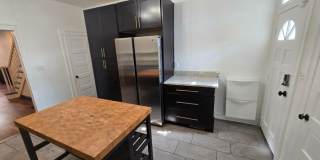 100 South Ellwood Avenue Gallery 9