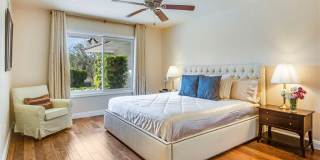 2 Bowie Road Gallery 26