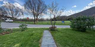 950 Morgan Avenue -One Level Living with 2 bedrooms and 2 baths 950 Morgan Avenue -One Level Living with 2 bedrooms and 2 baths Gallery 40