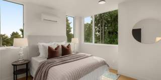 Brand new live/work unit in heart of Madrona Gallery 11