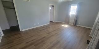 2 Bedroom, 1 Bath Home Now Available for Rent! Gallery 3