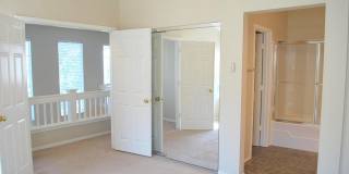 Sharp & Contemporary Townhouse in Beautiful Danville! Gallery 19