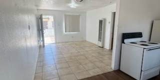 305 Wisconsin Gallery 10