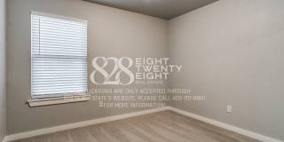 West Normans Best Kept Secret! 3 bd/2.5 bath Beautiful Townhome! Gallery 21