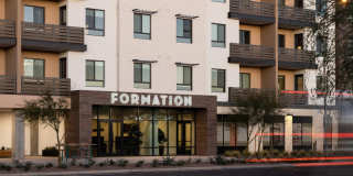 Formation Gallery 26