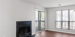 Hickory Woods Gallery 44