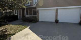 3215 Nottingham Ct Gallery 1