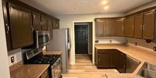 BEAUTIFUL  3 Bedroom 2 Bathroom Home in Royal Heights with garage and large back patio!!!! Gallery 9