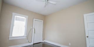 1727 Nolan Gallery 10