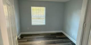 Fully Renovated 3/1 Single Family House Available for Immediate Rent! Gallery 38