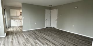 Skidmore Apartments Gallery 9