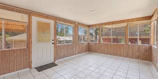 Beautiful 2 Bed, 1 Bath Garden-Level Apartment in Sunnyside! Gallery 17