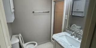 Elegant Colonial Style 2 Bedroom 2 and a half Bathroom Townhome in Little Rock Gallery 29