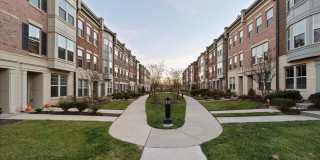 852 REGENTS Square unit: 343 Gallery 28