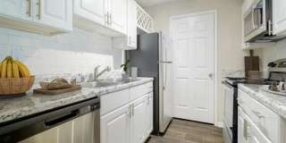 The Avenues of South Hoover Gallery 6