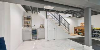 3424 W Beach Avenue Gallery 21