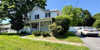 4 Bedroom 2 Bathroom in Harrisburg! Gallery 4