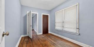 $1550 4 bedroom Gallery 17