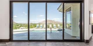 Stunning 7BR House in Camelback Canyon Gallery 10